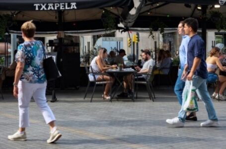 दुनिया भर में कोरोना मामलों की संख्या हुई 19.08 करोड़