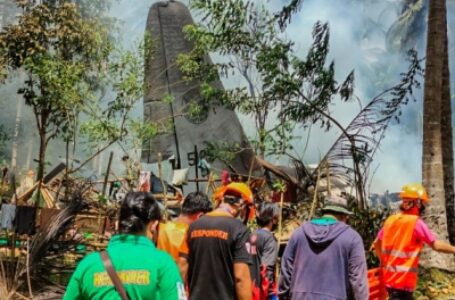 फिलीपीन सैन्य विमान दुर्घटना में मरने वालों की संख्या 50 तक पहुंची