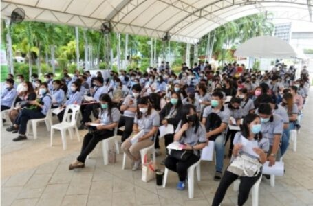 कोरोना मामलों में उछाल के बीच थाईलैंड को फिर से खोलने की योजना: डिप्टी पीएम
