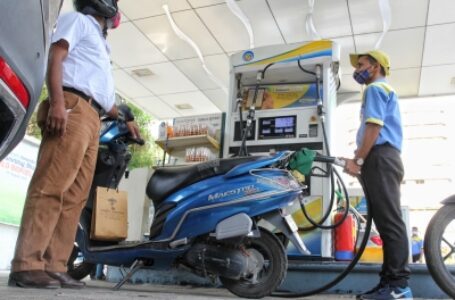 लगातार 10 दिनों से पेट्रोल-डीजल की कीमतों में कोई संशोधन नहीं