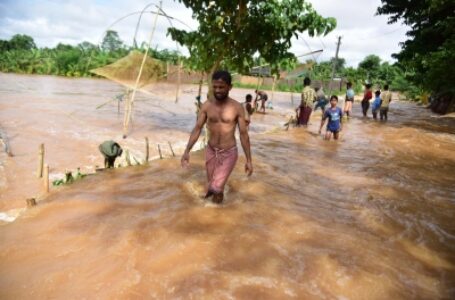 असम में बाढ़ से हालात बिगड़े, 2.26 लाख लोग प्रभावित