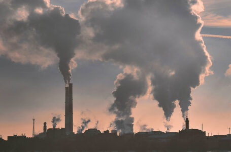 धरती 10 साल पहले ही 1.5 डिग्री ज्यादा गर्म हो जाएगी, जलवायु परिवर्तन पर रिपोर्ट खतरे की घंटी