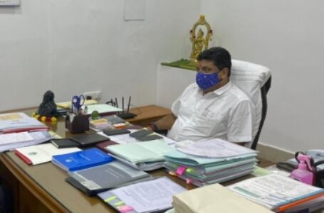 तमिलनाडु में पेश हुआ लोकलुभावन और घाटे वाला बजट