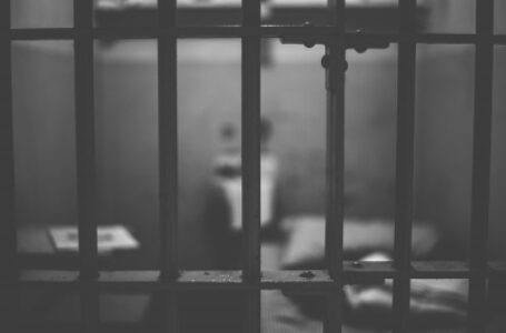 नाबालिग से दुष्कर्म के आरोप में युवक को 22 साल की कैद