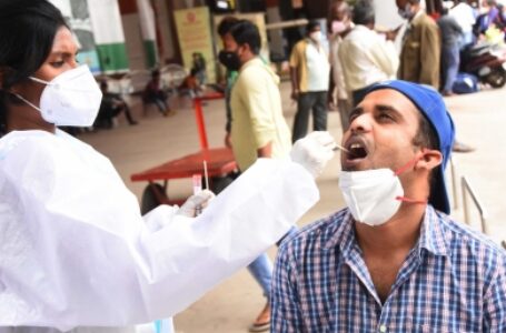 भारत में 30 हजार से ज्यादा कोविड मामले, एक दिन में 295 मौतें