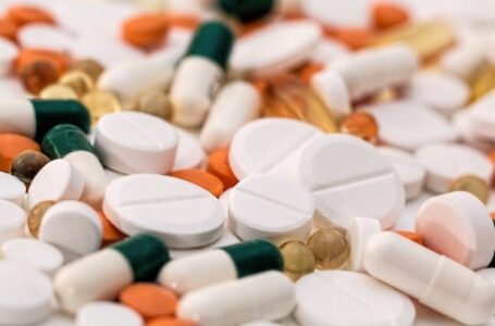 सरकार ने एनएलईएम में संशोधन किया: 39 सामान्य दवाओं की कीमतों में हुई कटौती