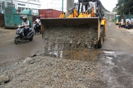 कर्नाटक सरकार ने बेंगलुरु में गड्ढों से मुक्त सड़कों को सुनिश्चित करने के लिए रोड ऑडिट का दिया आदेश