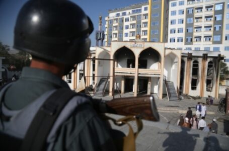 काबुल में मस्जिद के बाहर विस्फोट, कई नागरिकों की मौत