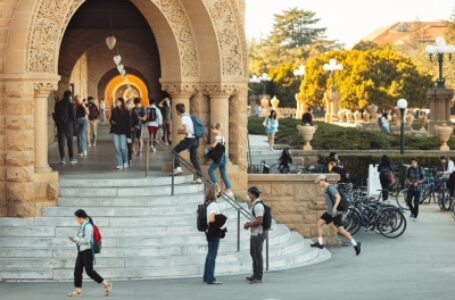 स्टैनफोर्ड यूनिवर्सिटी: विश्व के शीर्ष 2 फीसदी वैज्ञानिकों में भारत के 16 शोधकर्ता