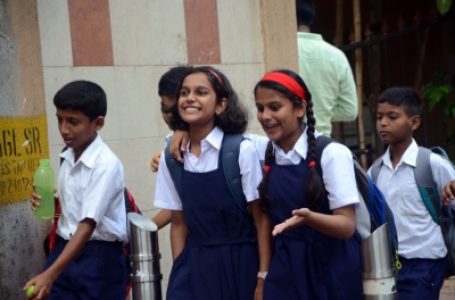 मुंबई, पुणे, नासिक ने ओमिक्रॉन के खतरे को देखते हुए स्कूलों को फिर से खोलने के फैसले को किया स्थगित