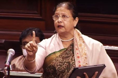 कर्नाटक में महिलाओं को उनकी पसंद के कपड़े पहनने की इजाजत नहीं: राकांपा नेता