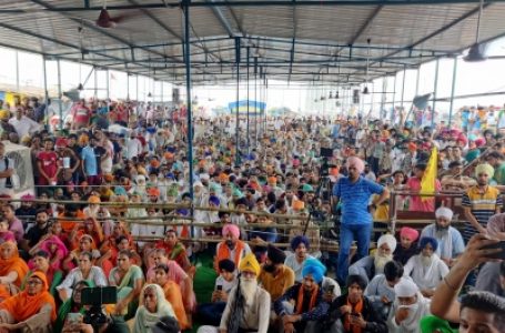 दिल्ली में संयुक्त किसान मोर्चा की 7 मुद्दों पर चल रही समीक्षा बैठक