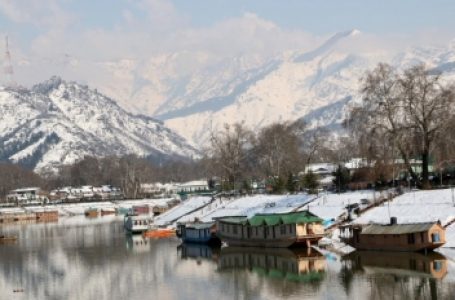 पिछले कुछ महीनों में 80 लाख पर्यटकों ने कश्मीर का दौरा किया : मनोज सिन्हा