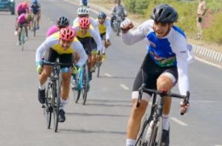 दर्जी के बेटे आदिल अल्ताफ ने जीता जम्मू-कश्मीर के लिए पहला साइकिलिंग गोल्ड