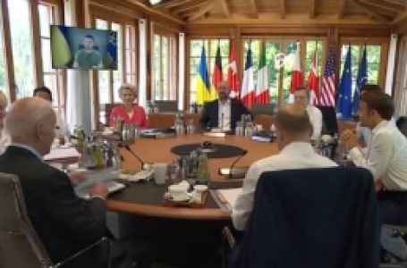 जी7 ने यूक्रेन का किया समर्थन, रूस पर प्रतिबंध लगाने की बात कही