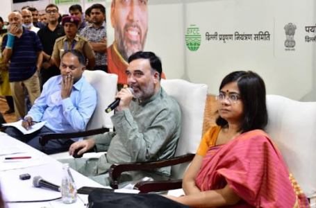 पर्यावरण  मंत्री गोपाल राय  की अध्यक्षता में प्लास्टिक विकल्प मेले के दौरान राउंड टेबल कांफ्रेंस  का किया गया आयोजन