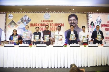 झारखंड के सीएम ने दिल्ली में लांच की राज्य की नयी पर्यटन नीति, निवेशकों को दिया न्योता