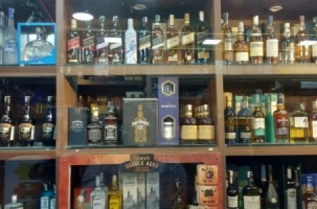 आईजीआई हवाईअड्डे के घरेलू टर्मिनलों पर शराब की दुकानें जल्द खुलने की संभावना