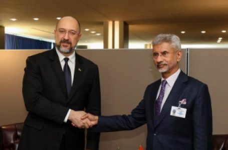 यूक्रेन के प्रधानमंत्री ने रूस को रोकने के लिए भारत का साथ मांगा, मानवीय सहायता के लिए धन्यवाद दिया