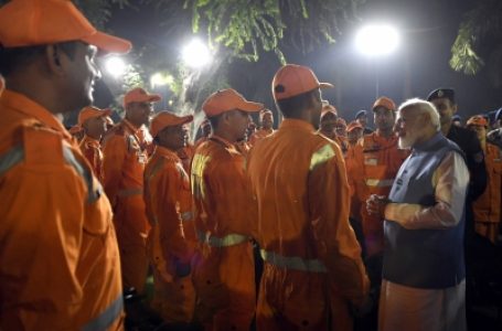 ‘ऑपरेशन दोस्त’ में शामिल एनडीआरएफ की टीम से मुलाकात हमेशा याद रहेगी : पीएम मोदी