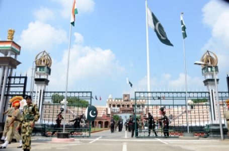 पाकिस्तान ने 190 हिंदुओं की भारत यात्रा पर रोक लगाई
