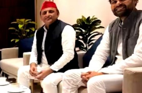 बसपा सांसद से मिले अखिलेश, अटकलों का बाजार गर्म