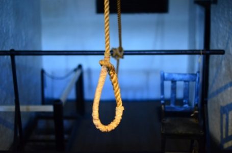 बिटकॉइन में पैसे गंवाने के बाद छात्र ने की खुदकुशी