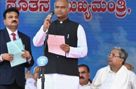 कर्नाटक के मंत्री प्रियांक खड़गे बोले- शांति भंग हुई तो बजरंग दल, आरएसएस पर लगा देंगे प्रतिबंध