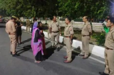 ग्रेटर-नोएडा में सड़क किनारे खड़े मजदूरों को कार ने कुचला, दो की मौत