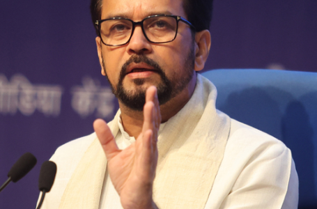 न्यूज़क्लिक से जुड़े पत्रकारों पर छापेमारी पर अनुराग ठाकुर ने कहा, जांच एजेंसी स्वतंत्र है
