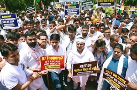 नीट पेपर लीक मामले में आरोपियों ने कबूला, एक दिन पहले मिल गया था प्रश्न पत्र