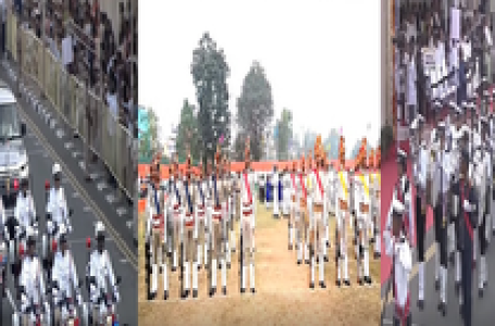 गणतंत्र दिवस पर देश में हर्षोल्लास का माहौल, वाघा बॉर्डर पर फहराया गया तिरंगा बांटी गई मिठाई