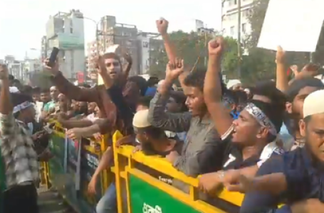 बांग्लादेश : इजरायल विरोधी प्रदर्शनकारियों ने की तोड़फोड़, 49 लोग गिरफ्तार