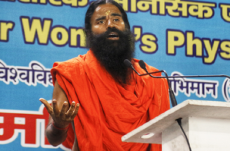 दिल्ली हाईकोर्ट ने बाबा रामदेव को हमदर्द और ‘रूह अफजा’ पर सांप्रदायिक टिप्पणी के लिए लगाई फटकार