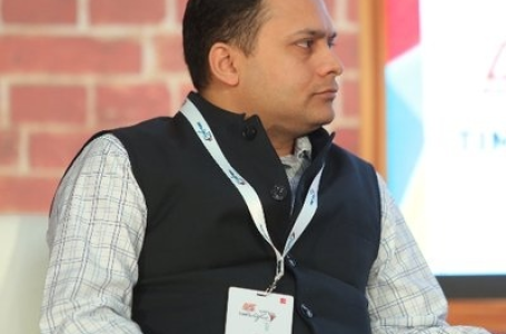 मुर्शिदाबाद हिंसा पर जांच कमेटी की रिपोर्ट में पश्चिम बंगाल पुलिस सवालों के कठघरे में, भाजपा ने ममता बनर्जी सरकार को घेरा