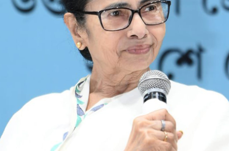 ममता बनर्जी ने ‘ऑपरेशन सिंदूर’ आउटरीच कार्यक्रम के बाद संसद का विशेष सत्र बुलाने की मांग की