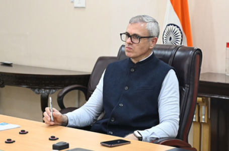 ‘ऑपरेशन सिंदूर’ के बाद सीएम उमर अब्दुल्ला ने की अधिकारियों के साथ बैठक, कहा- एकजुट और मजबूत रहें
