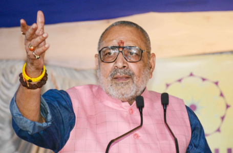 बिहार विधानसभा चुनाव इस बार जनता लड़ेगी : गिरिराज सिंह