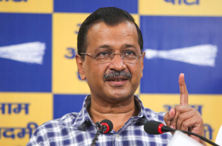 पंजाब में मजीठिया पर कसा शिकंजा, केजरीवाल और सिसोदिया बोले- तस्कर छोटा हो या बड़ा, बख्शा नहीं जाएगा