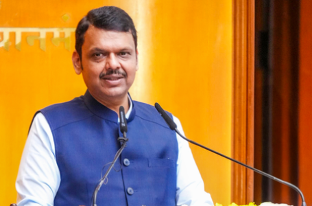 देवेंद्र फडणवीस सरकार ने विधानसभा में पेश किया महाराष्ट्र विशेष जन सुरक्षा विधेयक