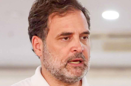 राहुल गांधी ने रॉबर्ट वाड्रा के खिलाफ चार्जशीट को बताया ‘षड्यंत्र’
