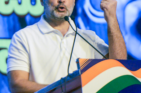 आदिवासी भारत के पहले मालिक, उनके अधिकार की लड़ाई लड़ेगी कांग्रेस : राहुल गांधी