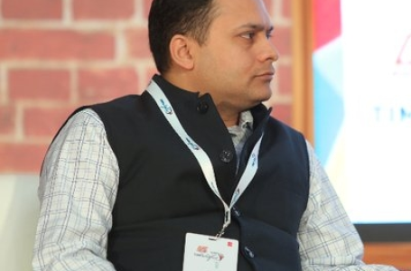 वोटर आईडी विवाद : पवन खेड़ा पर अमित मालवीय का बड़ा हमला, चुनाव आयोग से की कार्रवाई की मांग
