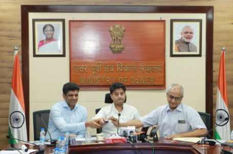 आईएमसी 2025 केवल 5जी, एआई के बारे में नहीं; किसानों, छात्रों, एमएसएमई के बारे में भी होगा : ज्योतिरादित्य सिंधिया