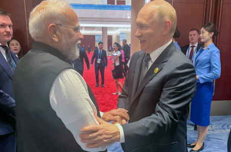 पुतिन संग बैठक में बोले पीएम मोदी, ‘कठिन परिस्थितियों में भी भारत-रूस कंधे से कंधा खड़े रहे हैं…’