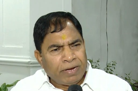 दीपावली वाले बयान पर भड़के योगेंद्र चंदोलिया, बोले-अखिलेश यादव अपनी राय अपने पास रखें