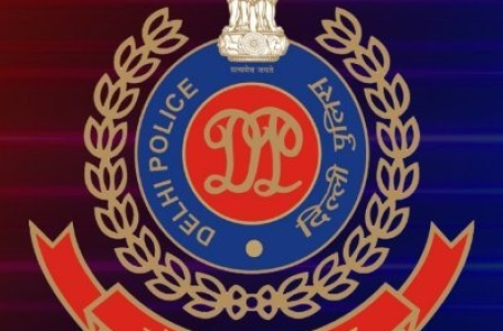 दिल्ली में धनतेरस और दीपावली के लिए कड़ी सुरक्षा, पुलिस ने किया फ्लैग मार्च
