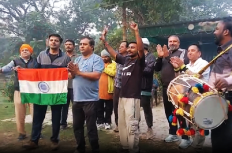 ढोल की थाप पर नाचे फैंस, देश के कोने-कोने में भारत की जीत का जश्न