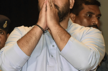 बिहार: राजद की समीक्षा बैठक में तेजस्वी यादव को चुना गया विधायक दल का नेता, हार पर हुई चर्चा