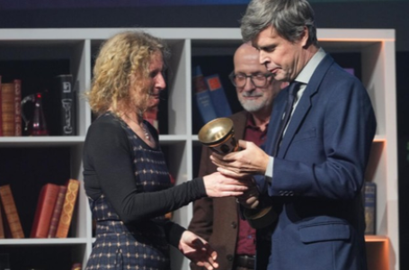 डेविड स्जेले को मिला बुकर प्राइज, क्यों जूरी ने माना ‘फ्लेश’ है ‘सिंगुलर अचीवमेंट’